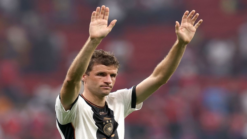 Thomas Muller cùng với nhiều huyền thoại khác đã có tới 10 bàn thắng Thomas Muller cùng với nhiều huyền thoại khác đã có tới 10 bàn thắng