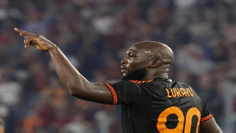 Cầu thủ Lukaku, cái tên đáng thương hơn đáng trách